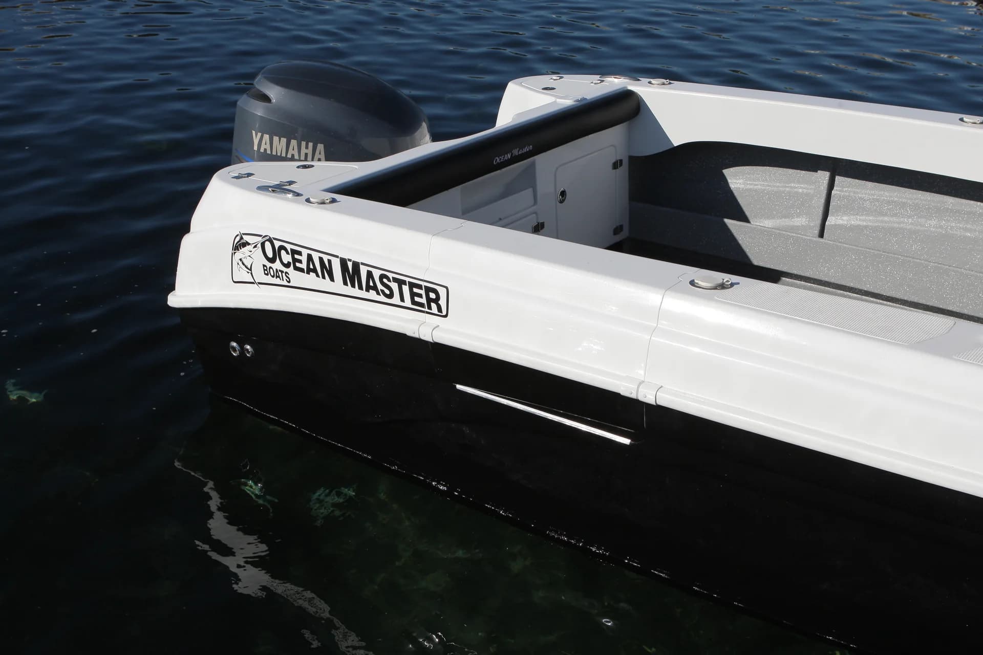 Challenger 710 — detail view 1