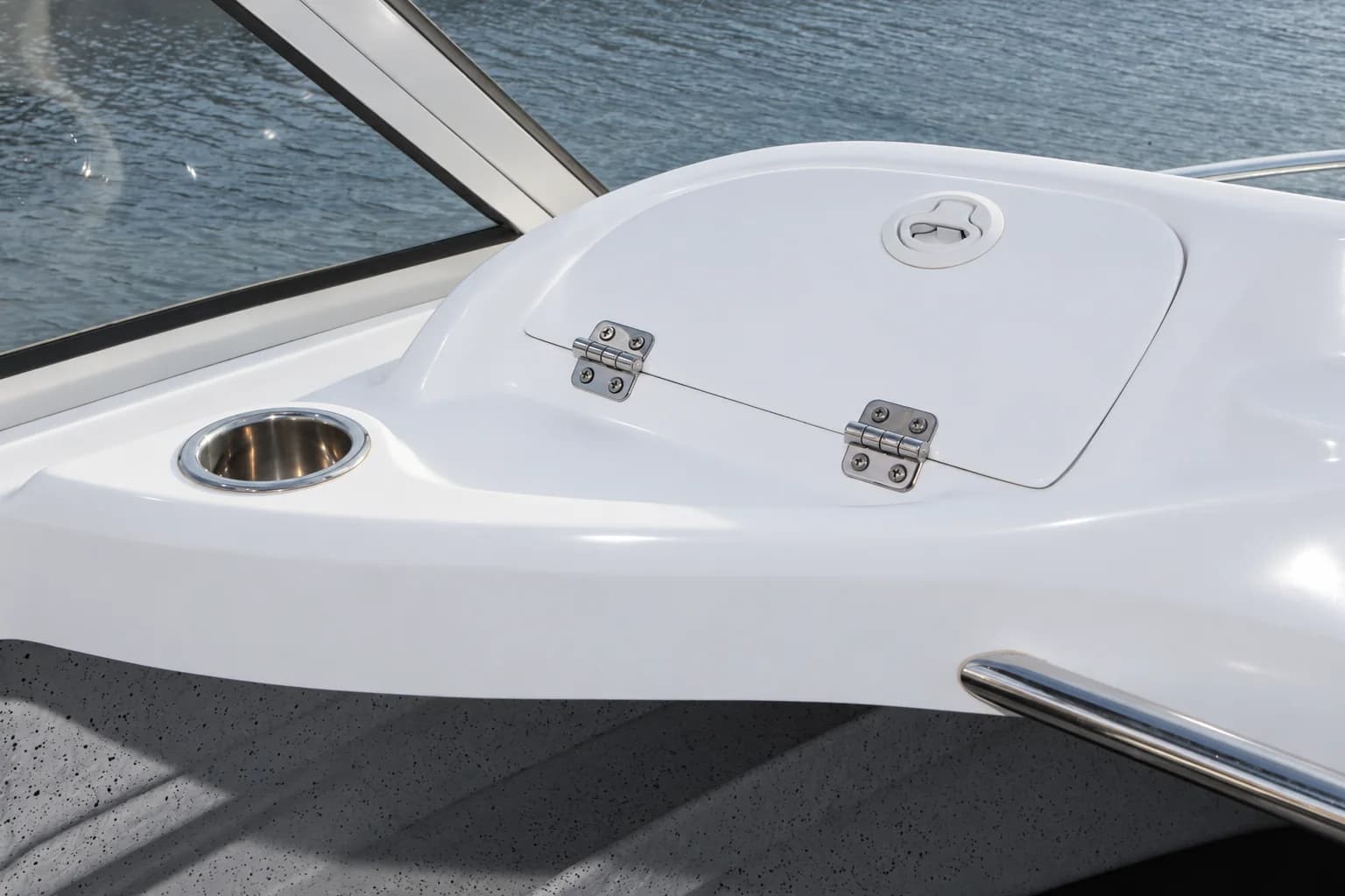 Enterprise 590 — bow storage